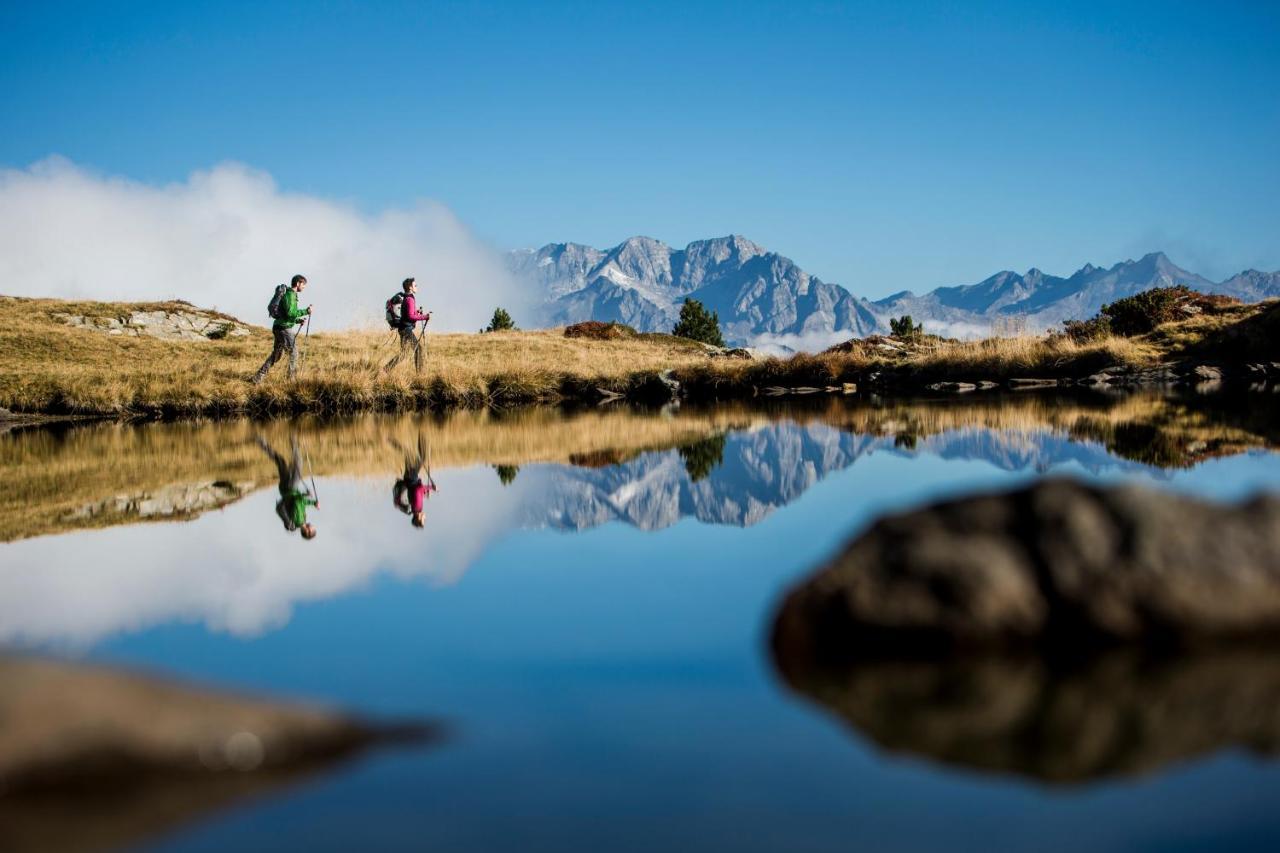 Hotel Fronza - Your Hike & Mountain Home Lutago Zewnętrze zdjęcie