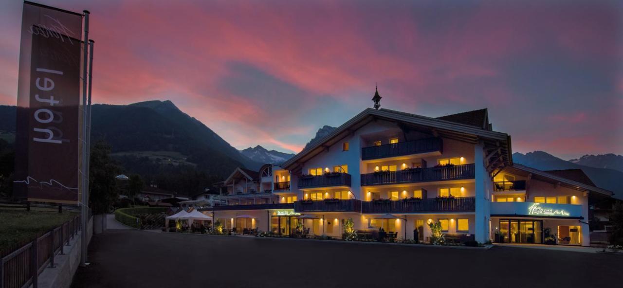 Hotel Fronza - Your Hike & Mountain Home Lutago Zewnętrze zdjęcie