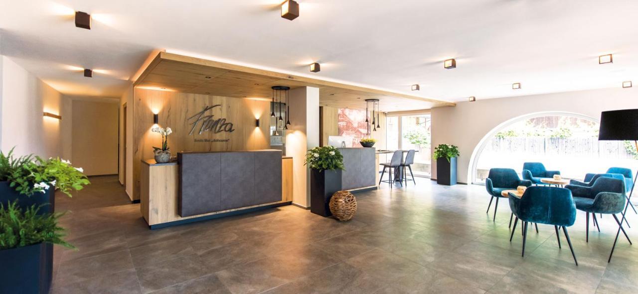Hotel Fronza - Your Hike & Mountain Home Lutago Zewnętrze zdjęcie